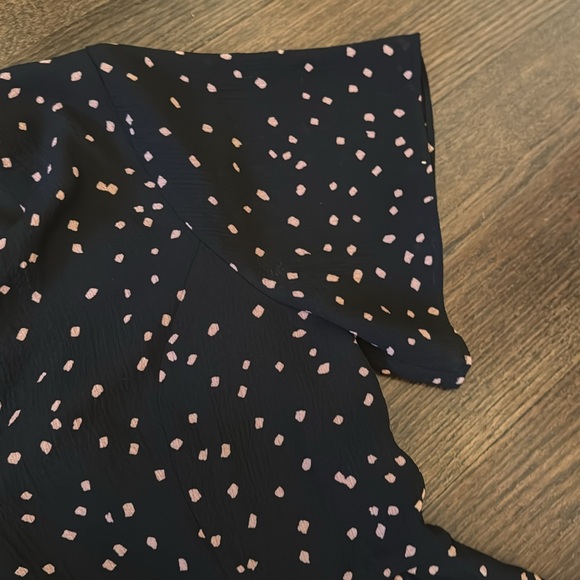 Madewell Flutter-Sleeve Button-Front Midi Dress in Confetti Toss - Picture 8 of 8